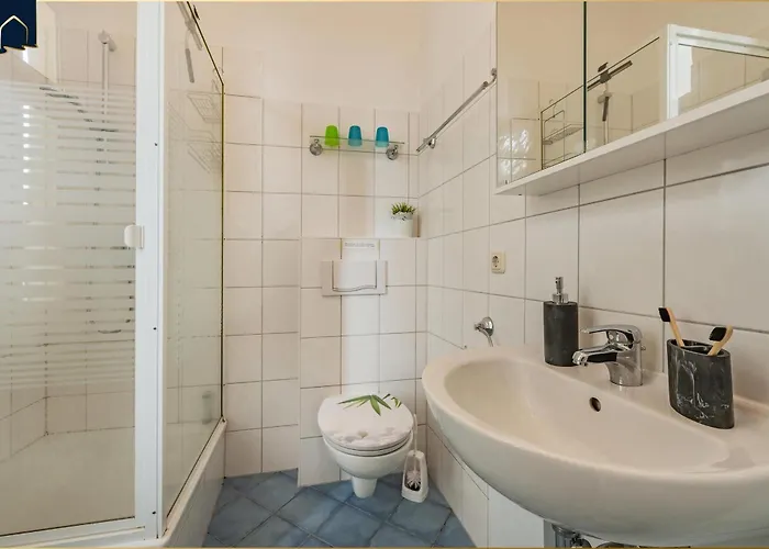 Waldfriede Grau * ゼーバート・ヘリングスドルフ