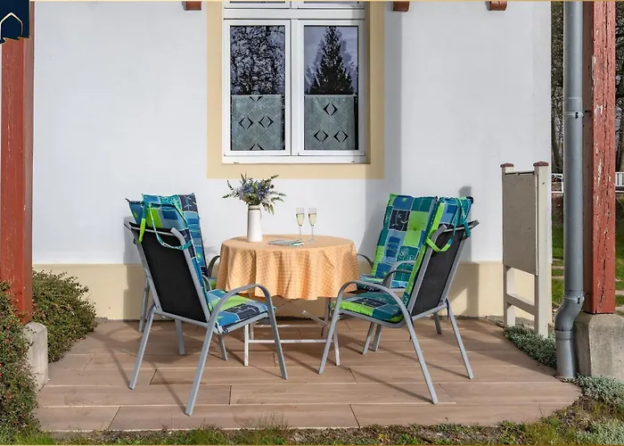 Waldfriede Grau アパート